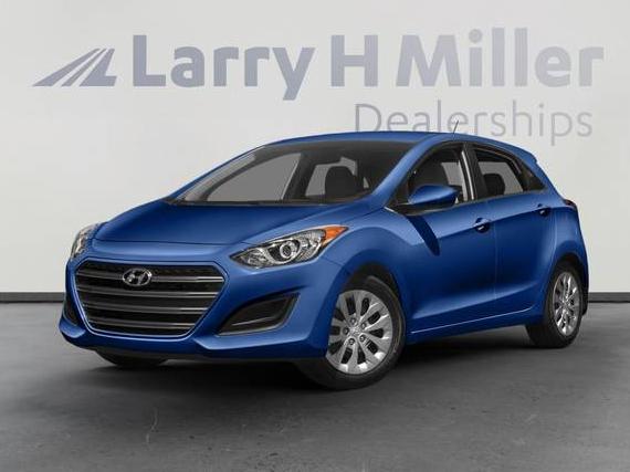 HYUNDAI ELANTRA GT 2017 KMHD35LH4HU381598 image
